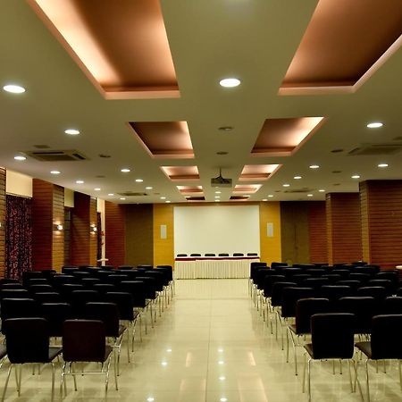 Hotel Prince Residency Bhuj Dış mekan fotoğraf
