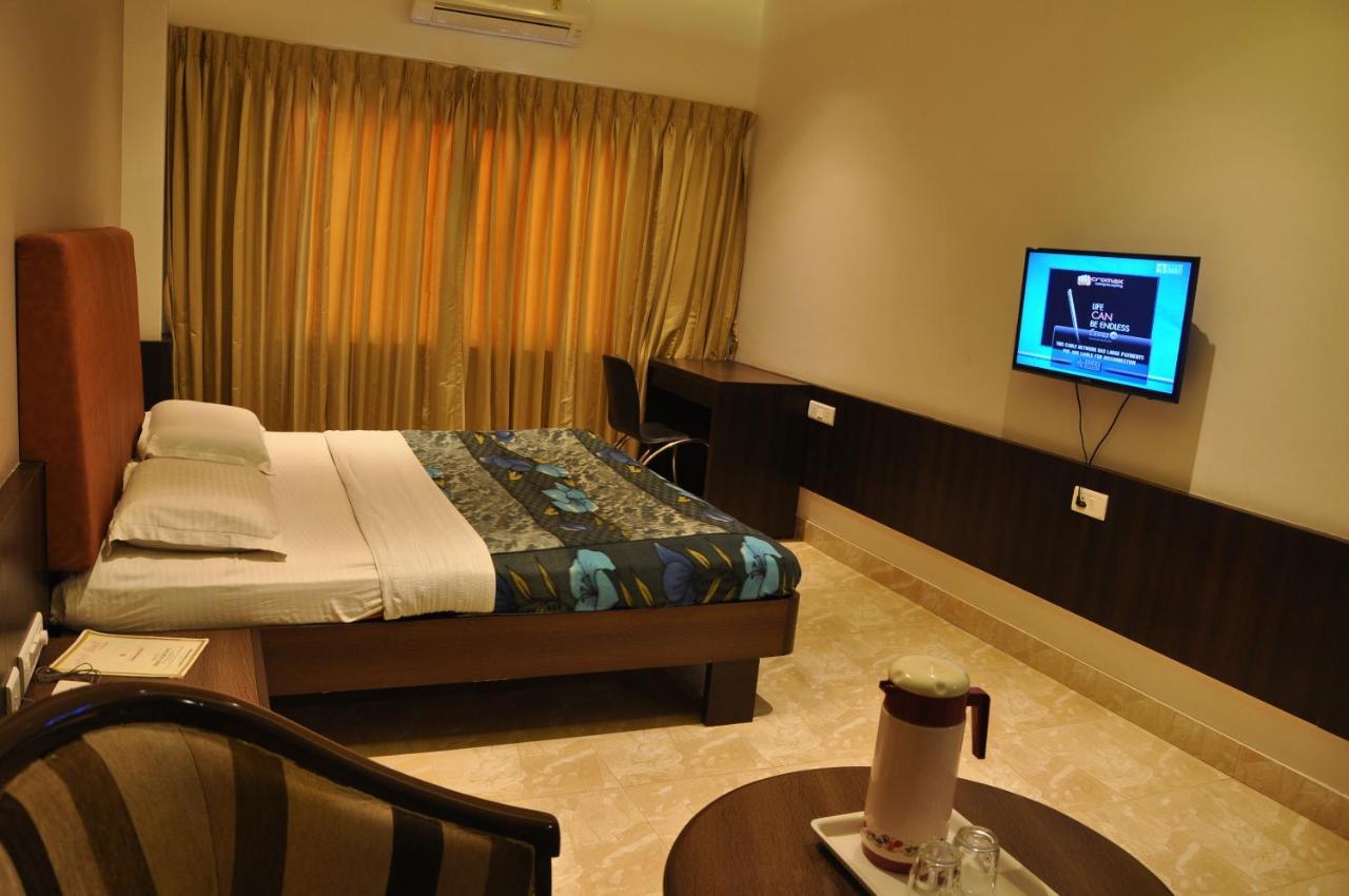 Hotel Prince Residency Bhuj Dış mekan fotoğraf